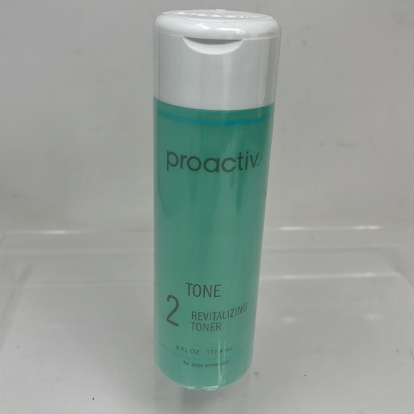 Proactiv 6oz Hydrating Facial Toner for Sensitive Skin - Alochol Free Toner - Picture 1 of 3